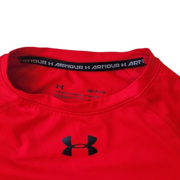 Under Armour Men's Compression Shirt, Red, Size Small, Excellent Used Condition - Picture 2 of 8